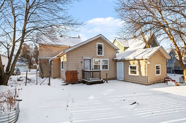 Photo - 417 E Maple Ave