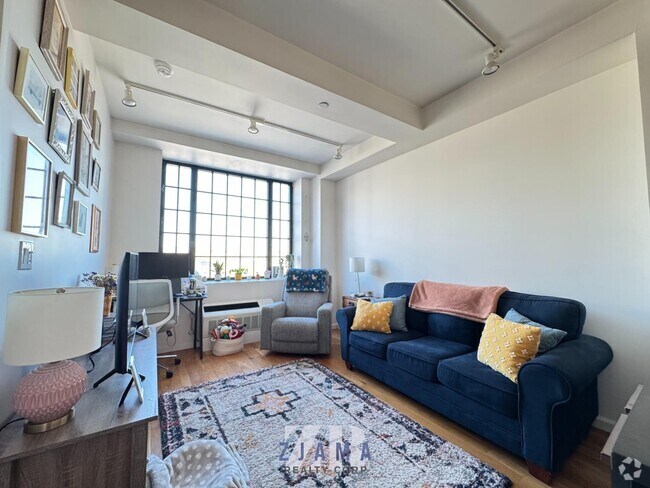 Building Photo - 976 Fulton St Unit 5B Rental