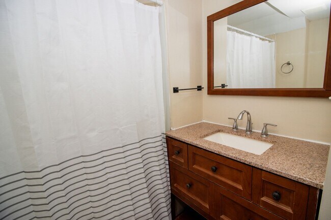 Photo - 3 bedroom home near Edgewater Park