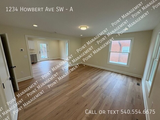 Photo - 1234 Howbert Ave SW Unidad A