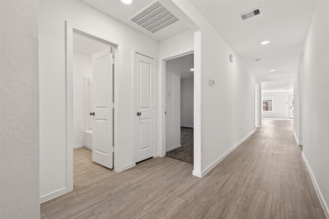 Photo - 29055 Rolling Tundra Wy