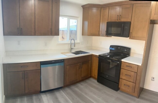 Photo - 3518 Woodglen Dr