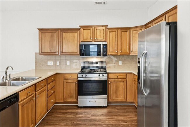 Photo - 131 Village Dr