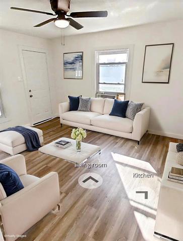 Photo - 322.5 N Lakeview Dr