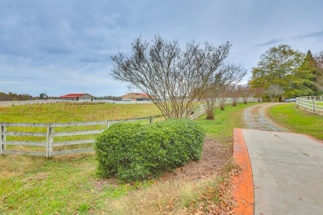 189 Flint Ridge Rd