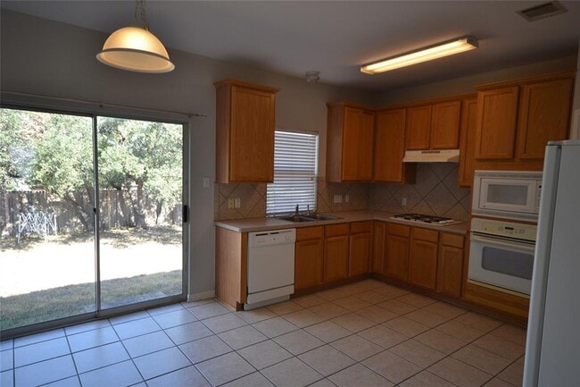 Photo - 1501 Encino Dr