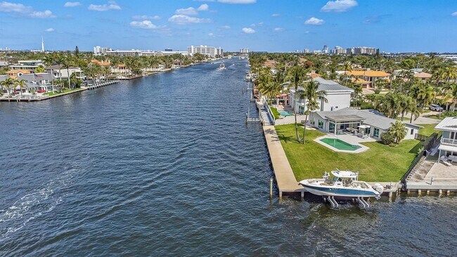 35 Castle Harbor Is