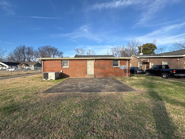 Photo - Charming 3BR Near MTSU & Downtown Murfreesboro