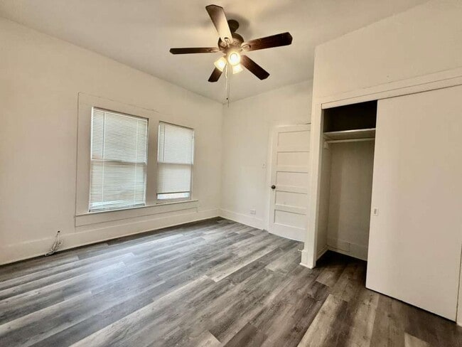 Photo - 222 Lowell St