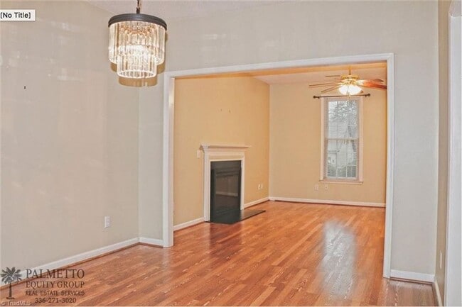 Photo - Large 3 bedroom in Jamestown subdivision!!