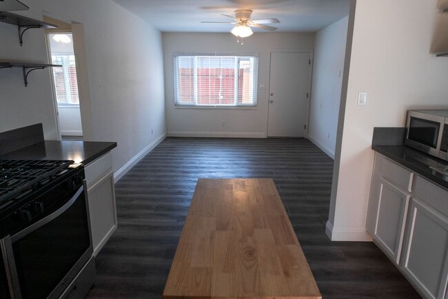 Photo - 568-570 10th Street Unidad 570 10th Street