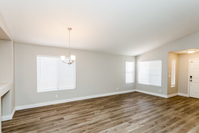 Photo - 941 Adobe Flat Dr