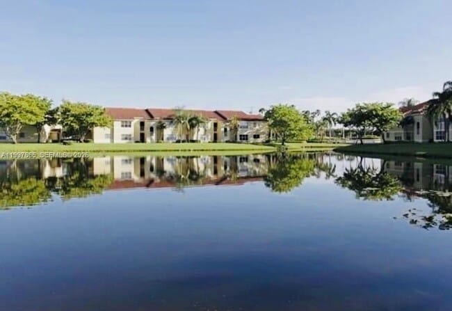 Building Photo - 12620 Vista Isles Dr Unit 1027