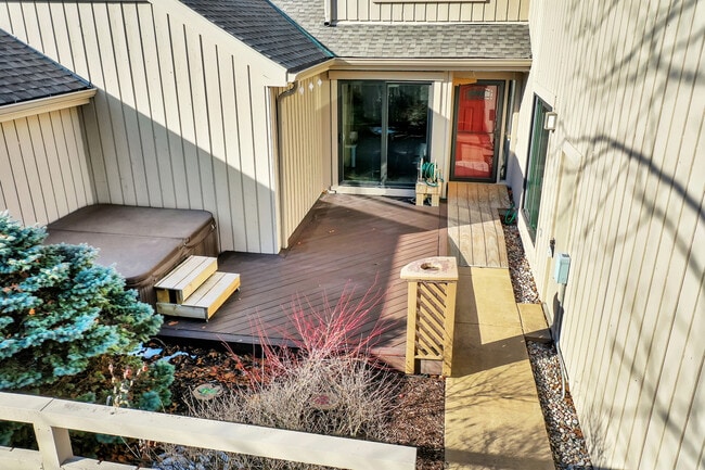 Photo - 66 Hunt Trail