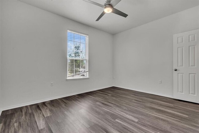 Photo - 9300 China Rose Dr