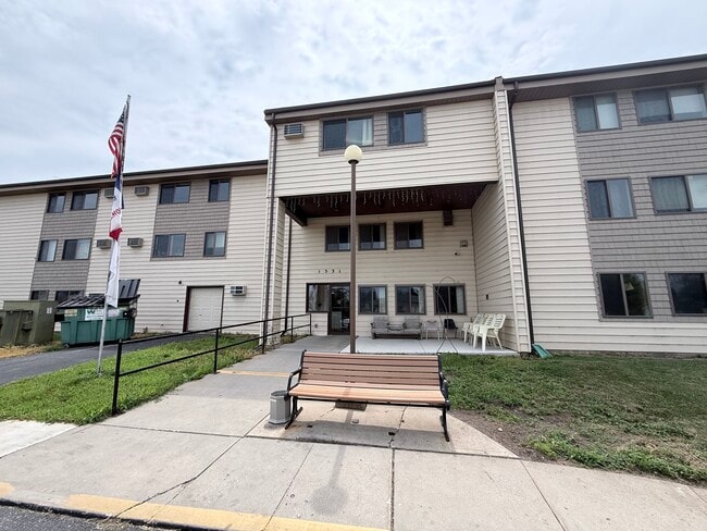 Building Photo - Regency Apartments