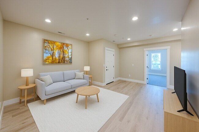 Photo - 67 S Main St Unit #401 - Juliette D