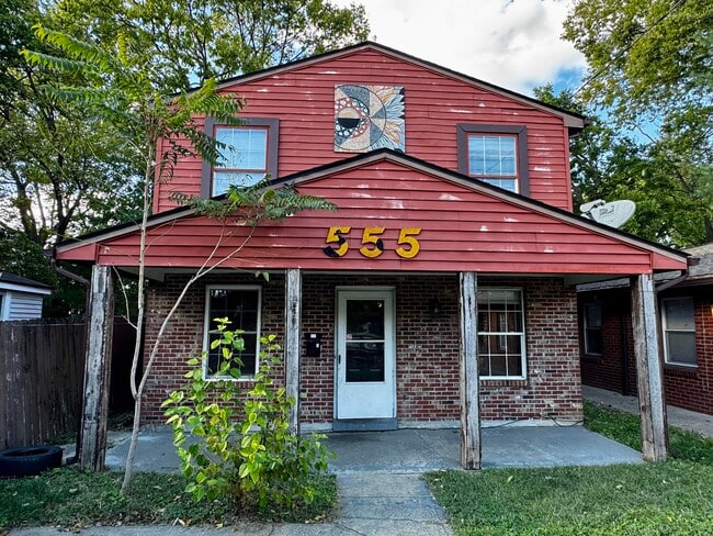 555 N Limestone