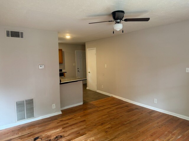 Room in Apartment on Oglethorpe Ave SW