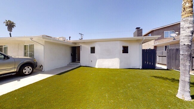 6262 Mary Ln Dr