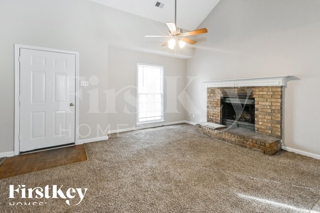 Photo - 5855 Plum Valley Dr
