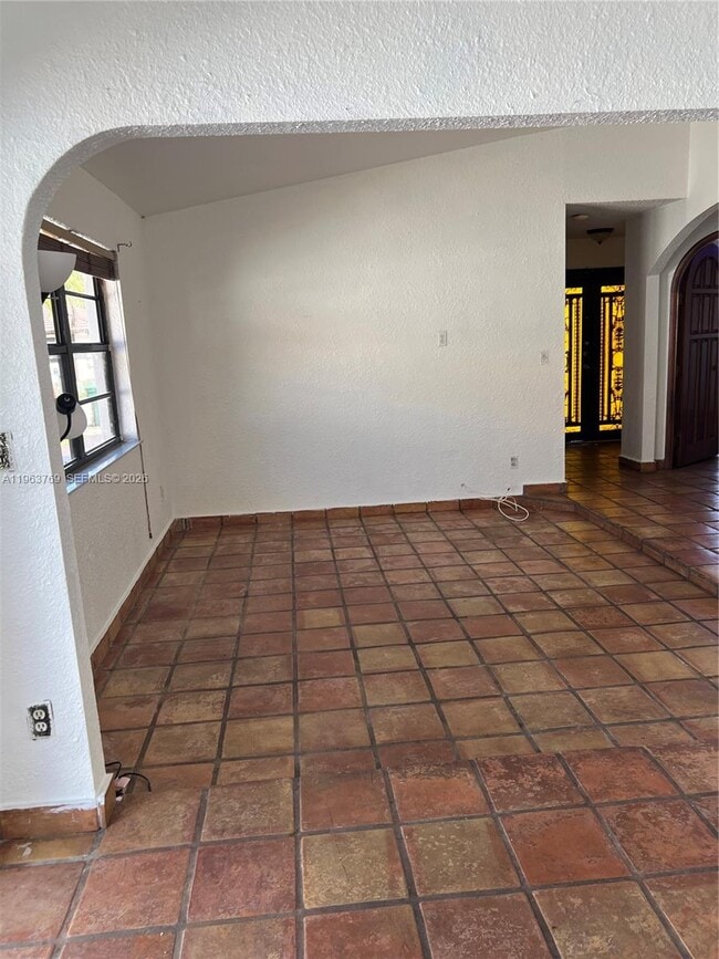 Photo - 2950 SW 135th Ave