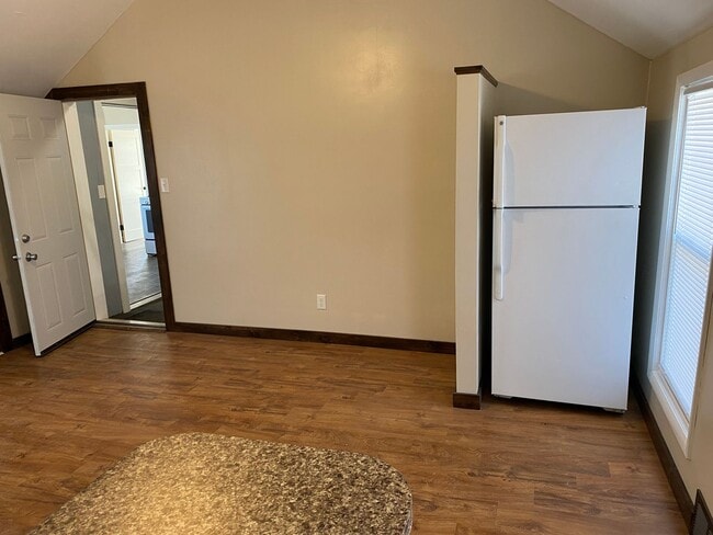 Photo - 1800 E Main St Unidad #2