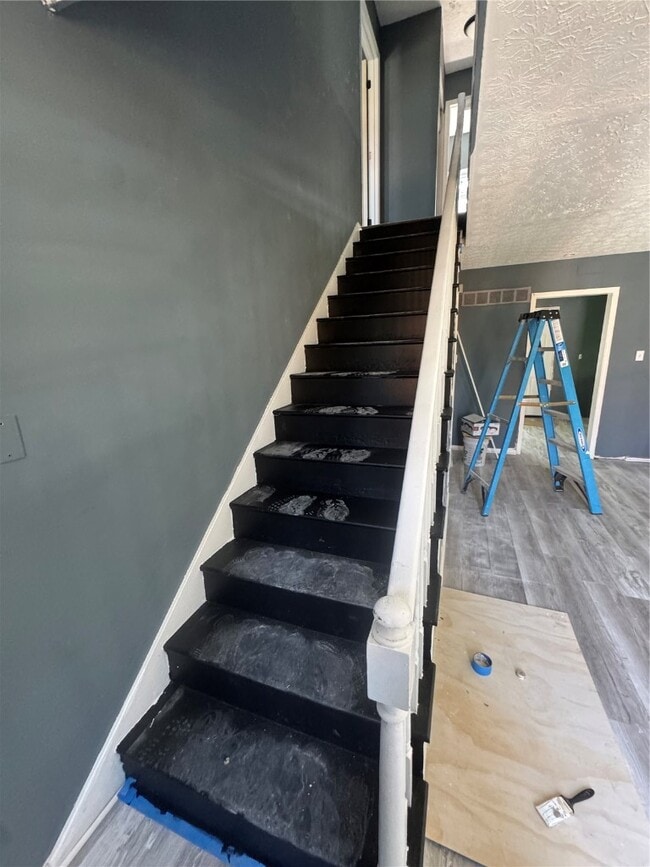 Photo - 5434 Maple Ave