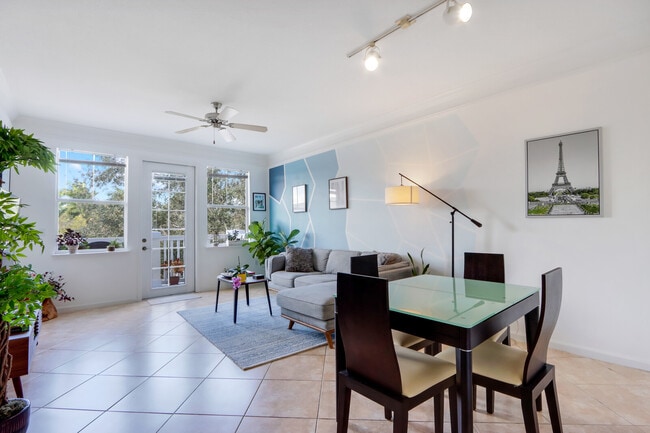 Photo - 276 Murcia Dr