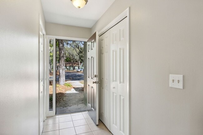 Photo - Mariners Walk - Easy walk to the beach