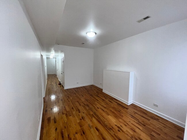 3911 W 14th St Unit 3