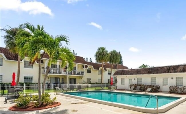 Photo - 770 SE 2nd Ave Unidad Ccay