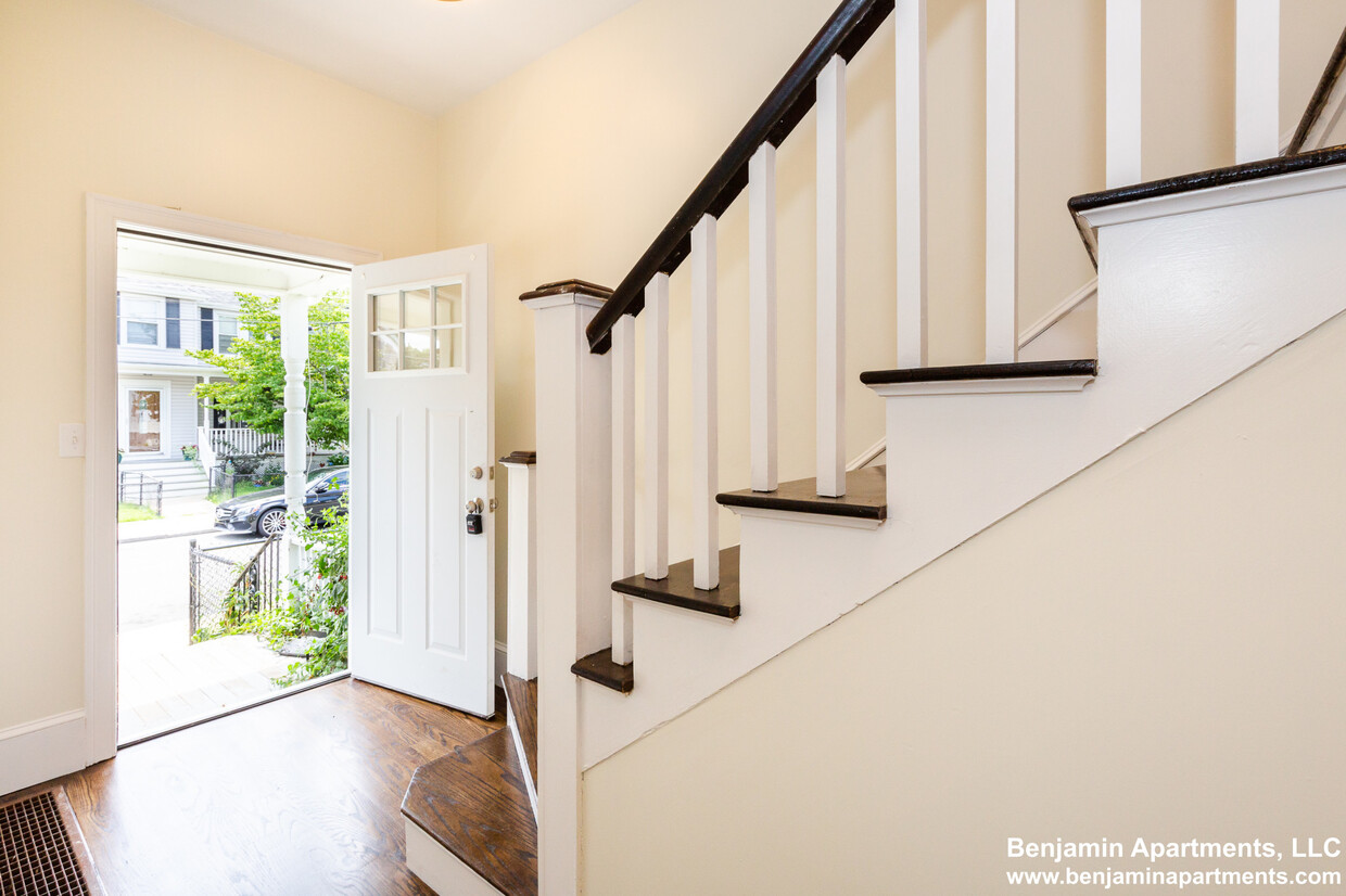Photo - 71 Orchard St (Malden, MA)