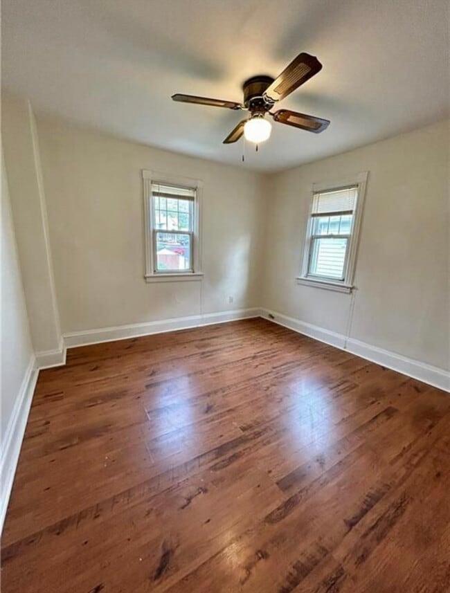 Photo - 407 William St