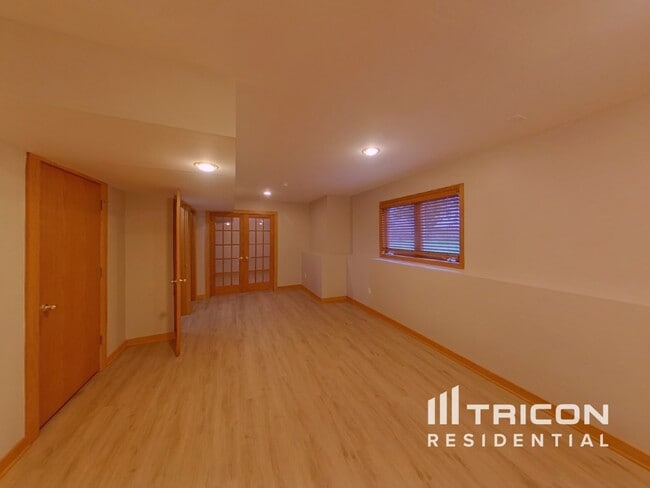 Photo - 1924 French Trace Ave