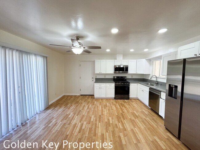 Photo - Single Story Home In Cardiff! New Kitchen ...