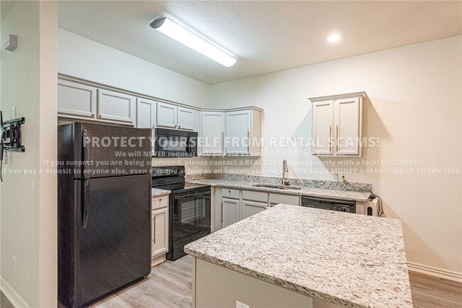 Photo - 766 W Breeze Cove