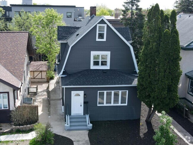 Building Photo - 3237 Hennepin Ave Rental