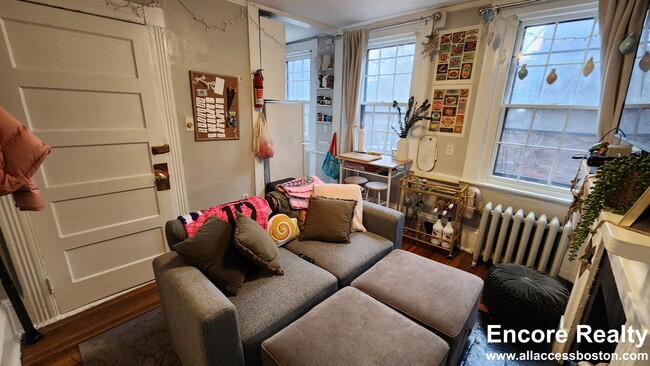 Photo - 9 Champney Pl Unit 2