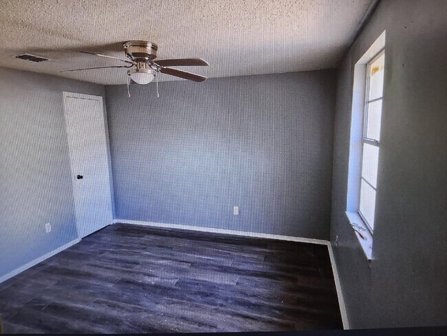 Photo - 2863 Kiowa Ave