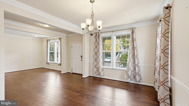 Photo - 424 Alder Dr