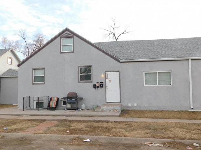 Building Photo - 430 N 2nd Ave