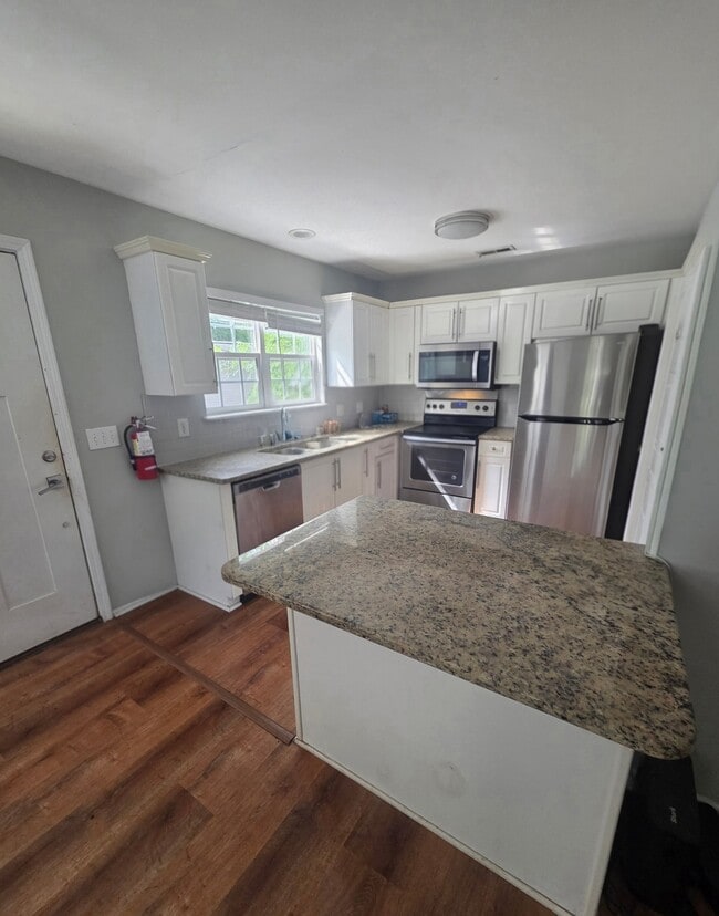 Photo - 4918 Old Mears Rd