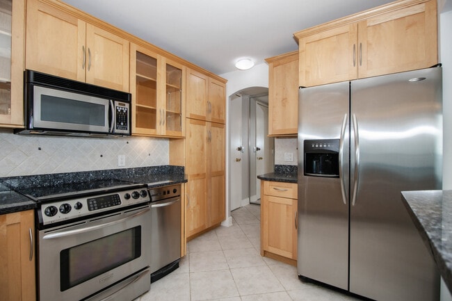 Photo - 6007 N Sheridan Rd Unit 32C