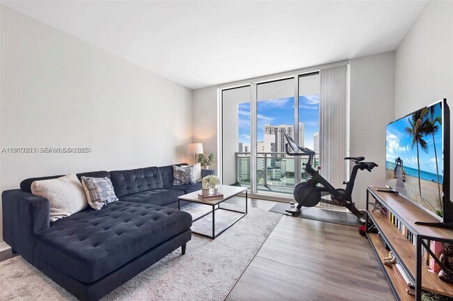Photo - 951 Brickell Ave Unit 1903