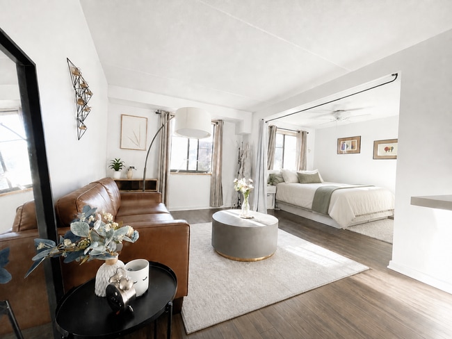 Extra Space in Bedroom - 100 Ledgewood Dr Unit 412