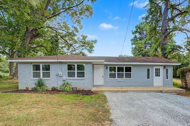 Photo - 246 Anderson Rd