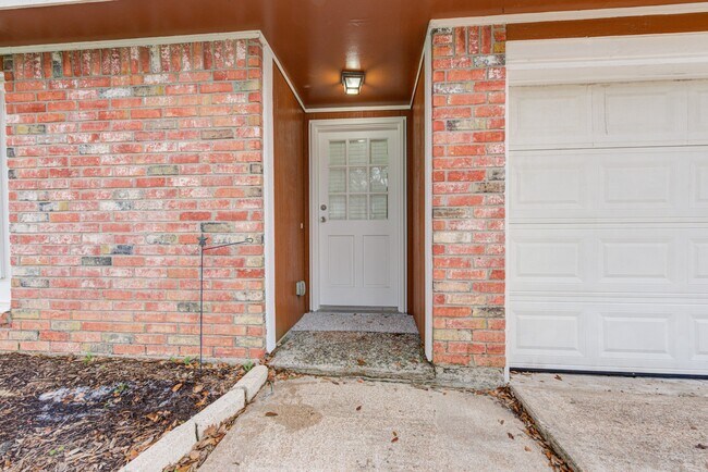 Photo - 2213 Baylor Dr