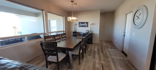 Photo - 900 W Hermosa Dr