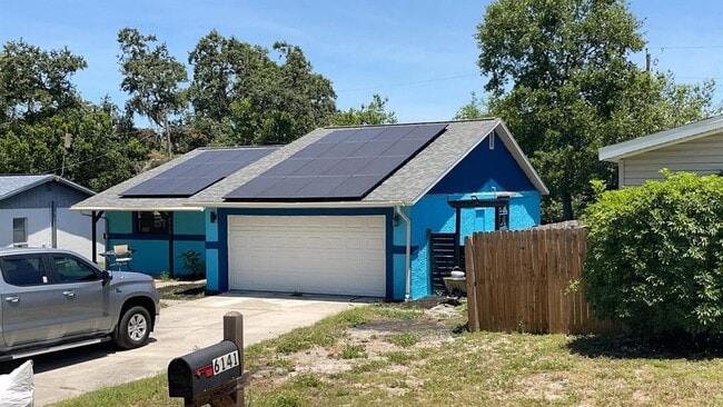 Building Photo - 6133 Arthur Ave